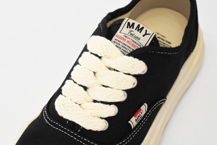 MIHARA YASUHIRO White And Retro Black Yellow MMY-017