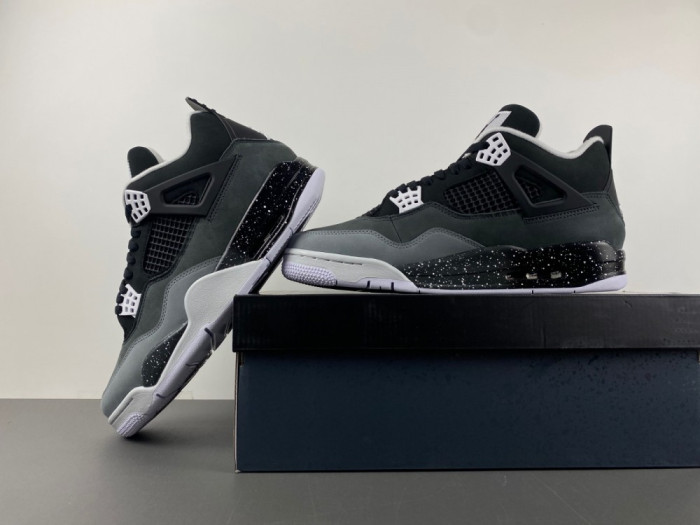 Air Jordan 4 Fear FQ8138-002