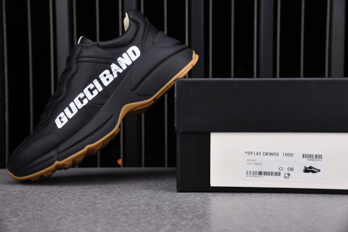 G*u*i trainer sneaker