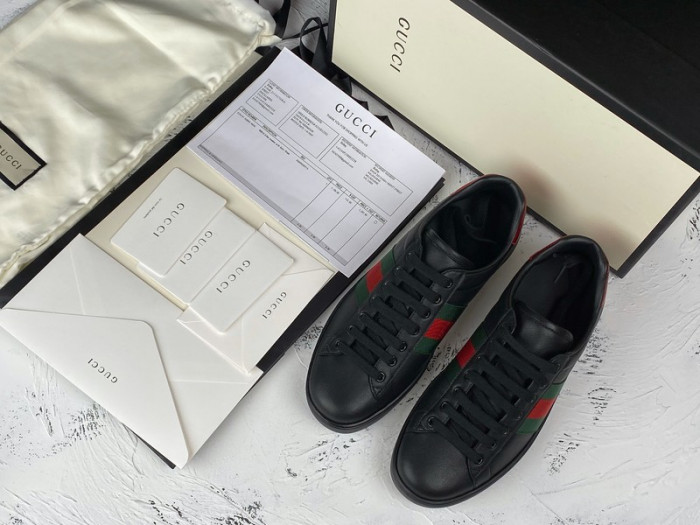 GUCC Ace Leather Sneaker 386750 02JR0 1078