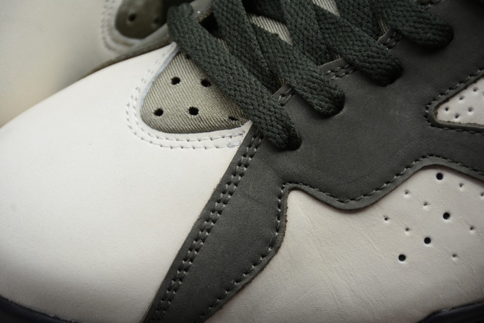 Patta x Air Jordan 7 “Icicle” AT3375-100