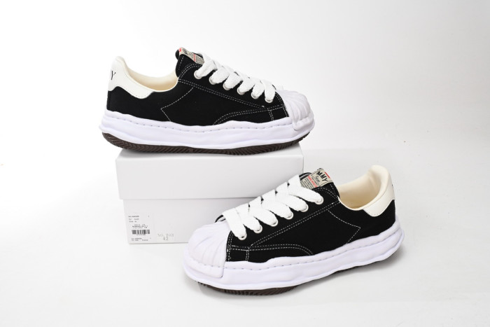 MIHARA YASUHIRO Black And White MMY-026